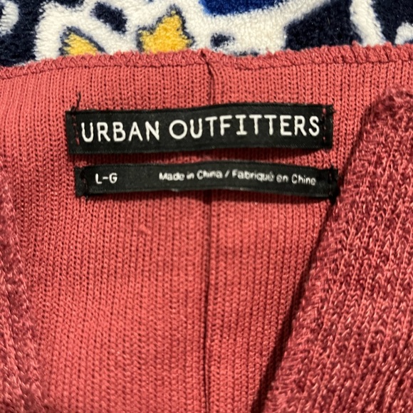 Urban Outfitters Jax Maroon Top - Picture 3 of 6